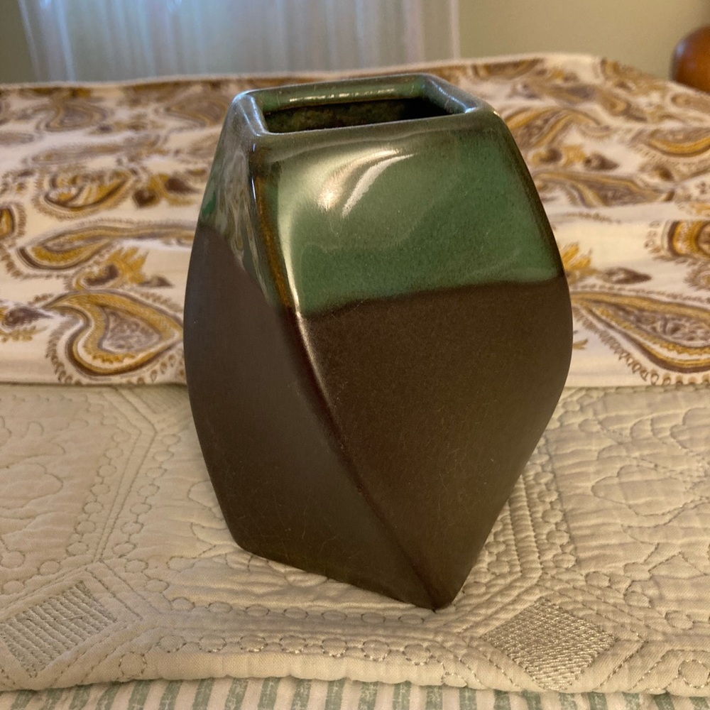 Vintage Twist Vase Green/Brown Was at My Grandparents Home Since I Can Remember!